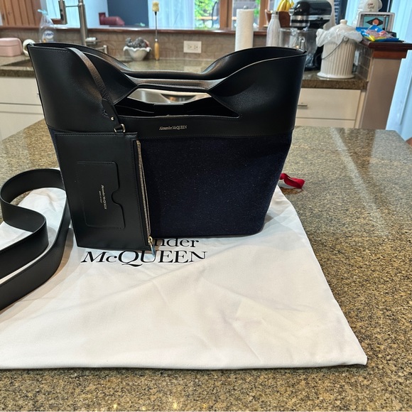 Alexander McQueen small black leather and denim THE BOW bag - Picture 8 of 16